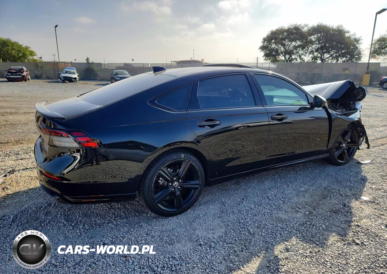 2025 Honda Accord Hybrid Sport-L VIN:1HGCY2F78SA076313 - 3