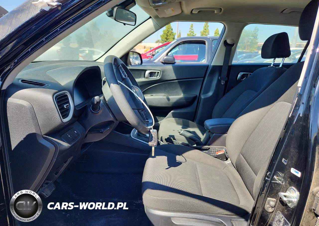 2023 Hyundai Venue Se VIN:KMHRB8A32PU212504 - 7