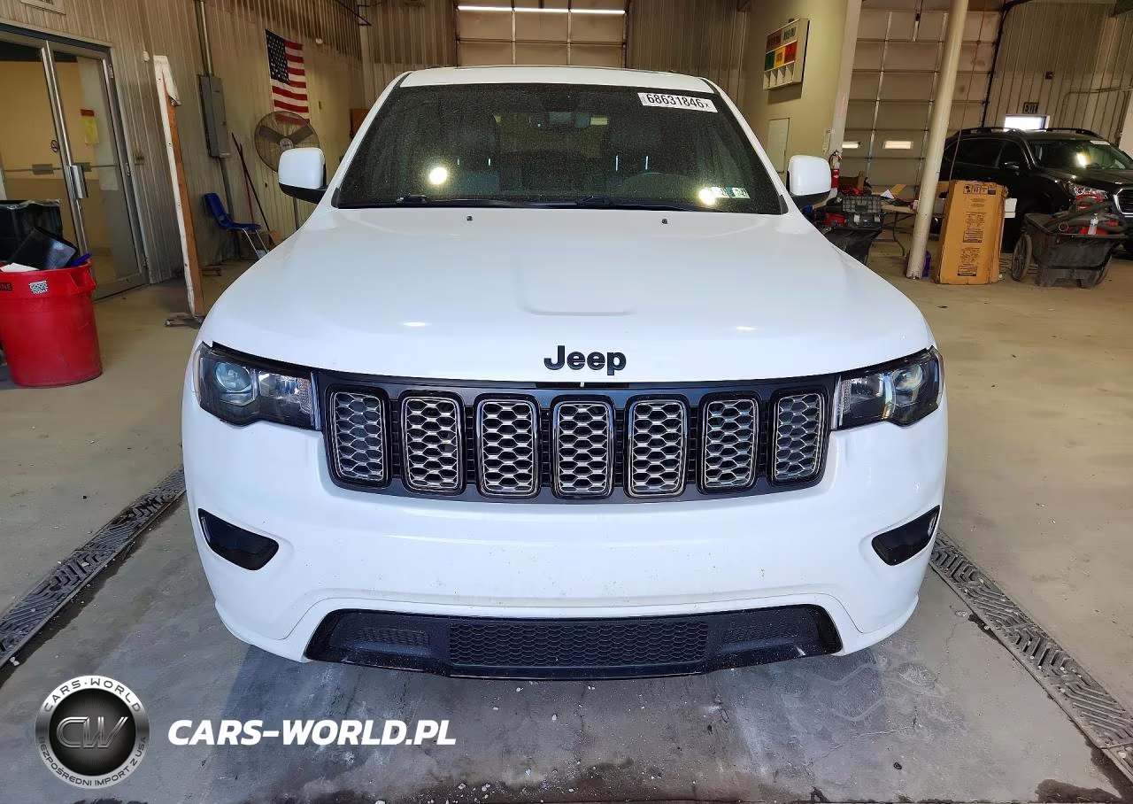 2019 Jeep Grand Cherokee Laredo VIN:1C4RJFAG8KC587827 - 5
