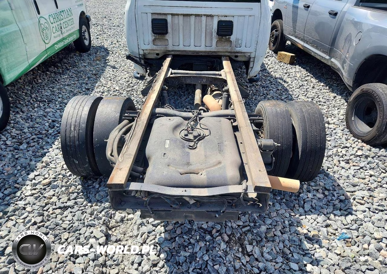 2017 Ram 3500 VIN:3C7WRTCL7HG629756 - 10