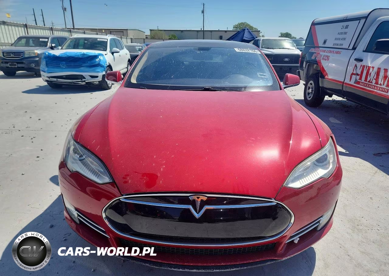 2013 Tesla Model S VIN:5YJSA1DP4DFP14627 - 5