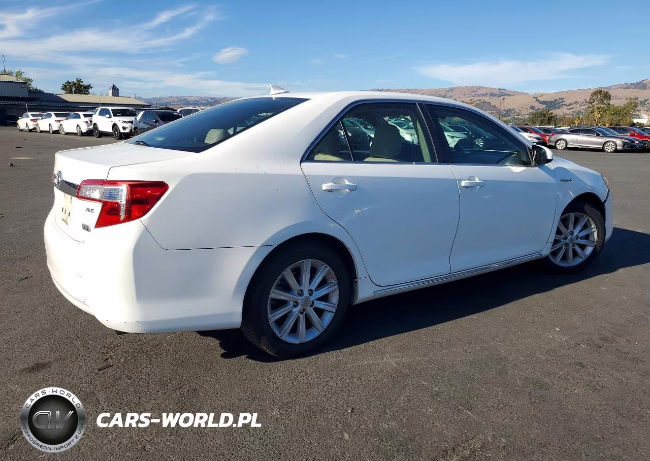 2012 Toyota Camry Hybrid Xle VIN:4T1BD1FK5CU006607 - 3