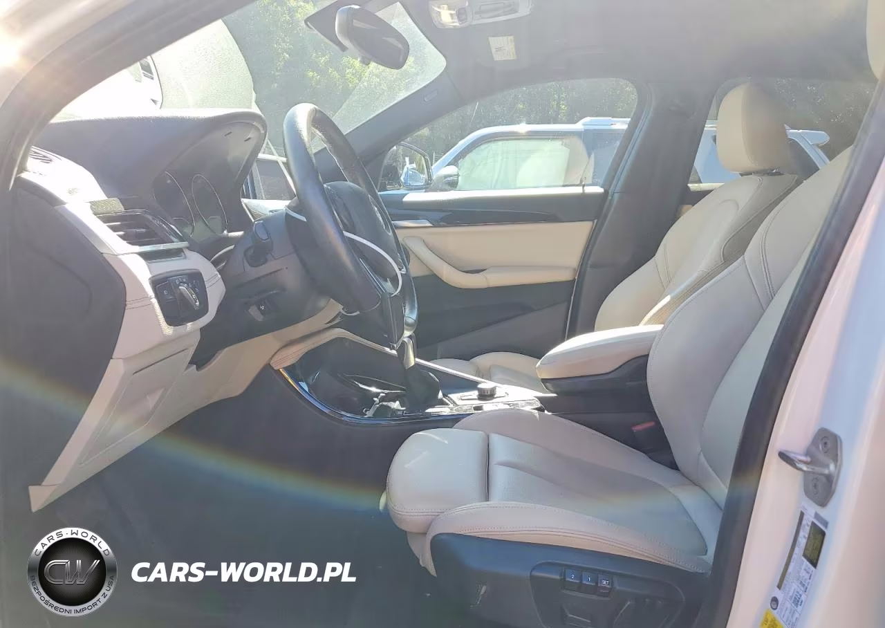 2018 BMW X2 xDrive28I VIN:WBXYJ5C31JEF75057 - 7