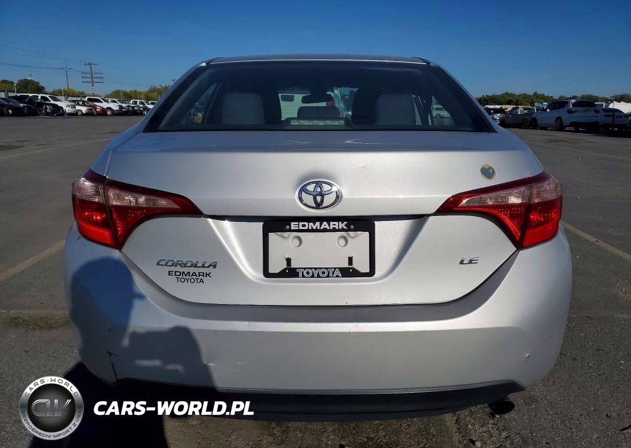 2017 Toyota Corolla Le VIN:2T1BURHE7HC929086 - 6