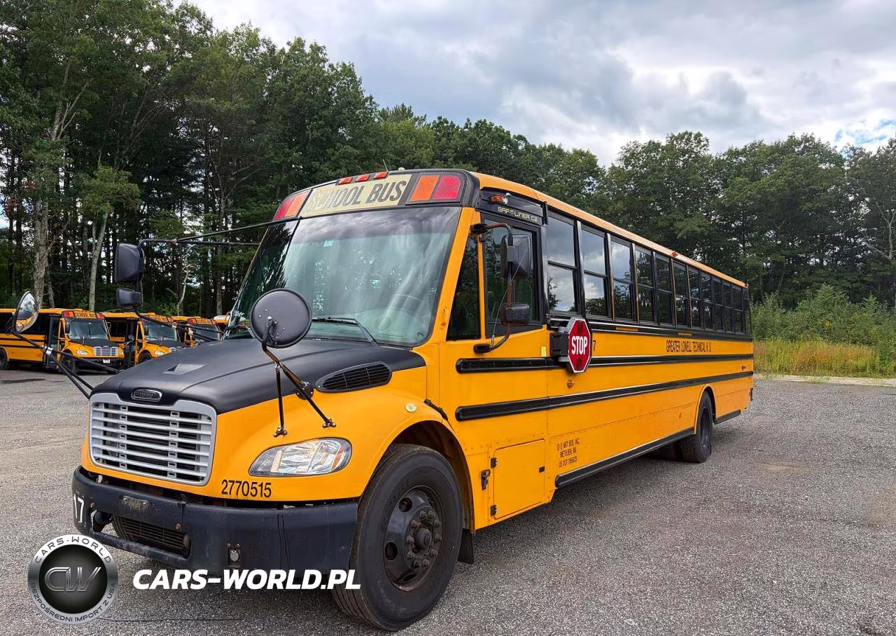 2015 Freightliner Chassis B2B VIN:4UZABRDU7FCFW9496 - 2