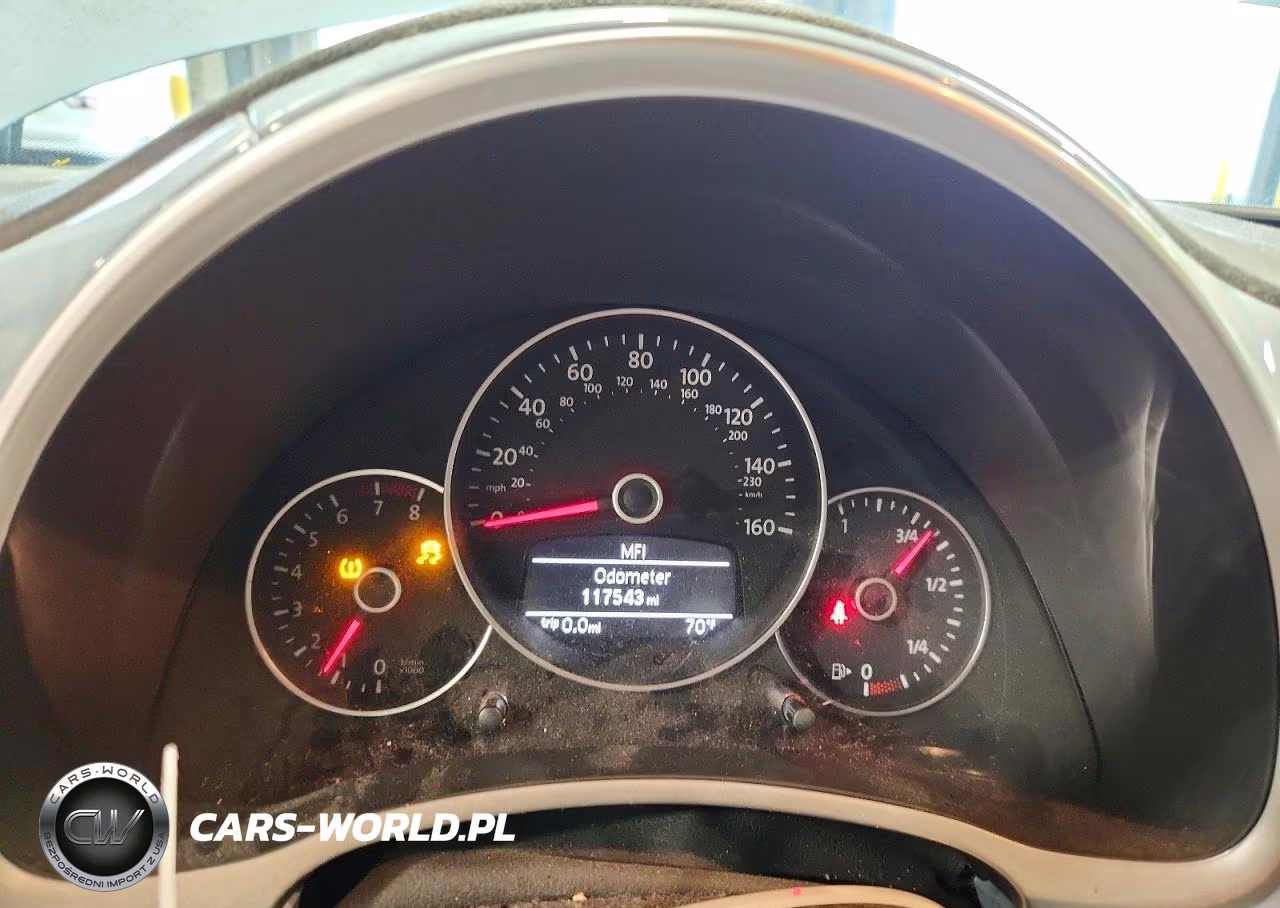 2012 Volkswagen Beetle 2.5 W VIN:3VWJX7AT3CM655365 - 9