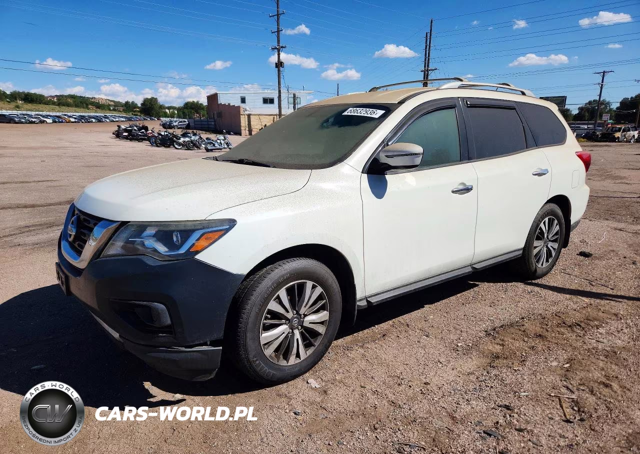 2017 Nissan Pathfinder S