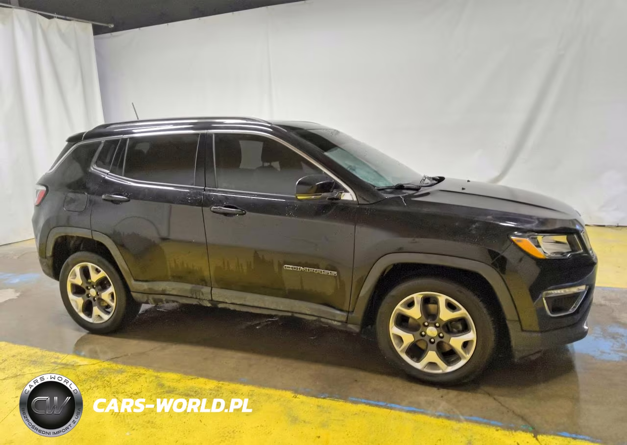2019 Jeep Compass Limited VIN:3C4NJDCB6KT661402 - 4