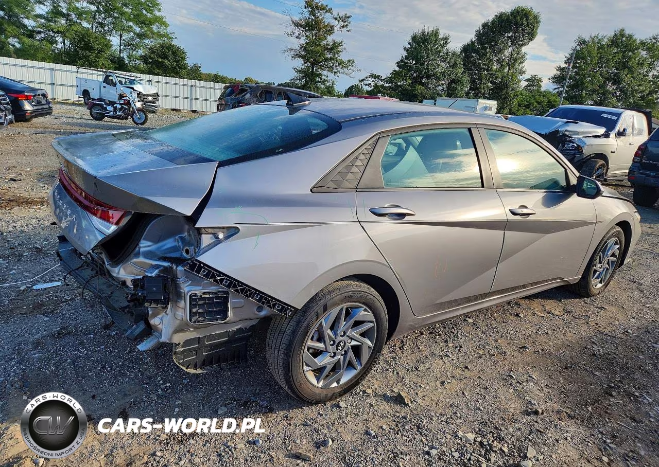 2024 Hyundai Elantra Sel VIN:KMHLM4DG2RU733362 - 3