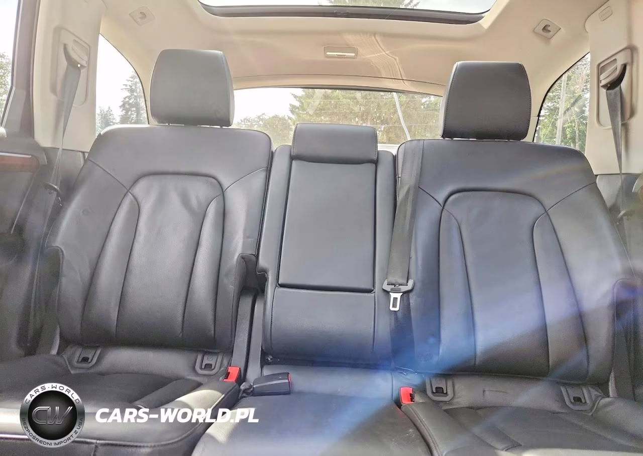 2015 Audi Q7 Premium Plus VIN:WA1LGAFE9FD032183 - 10