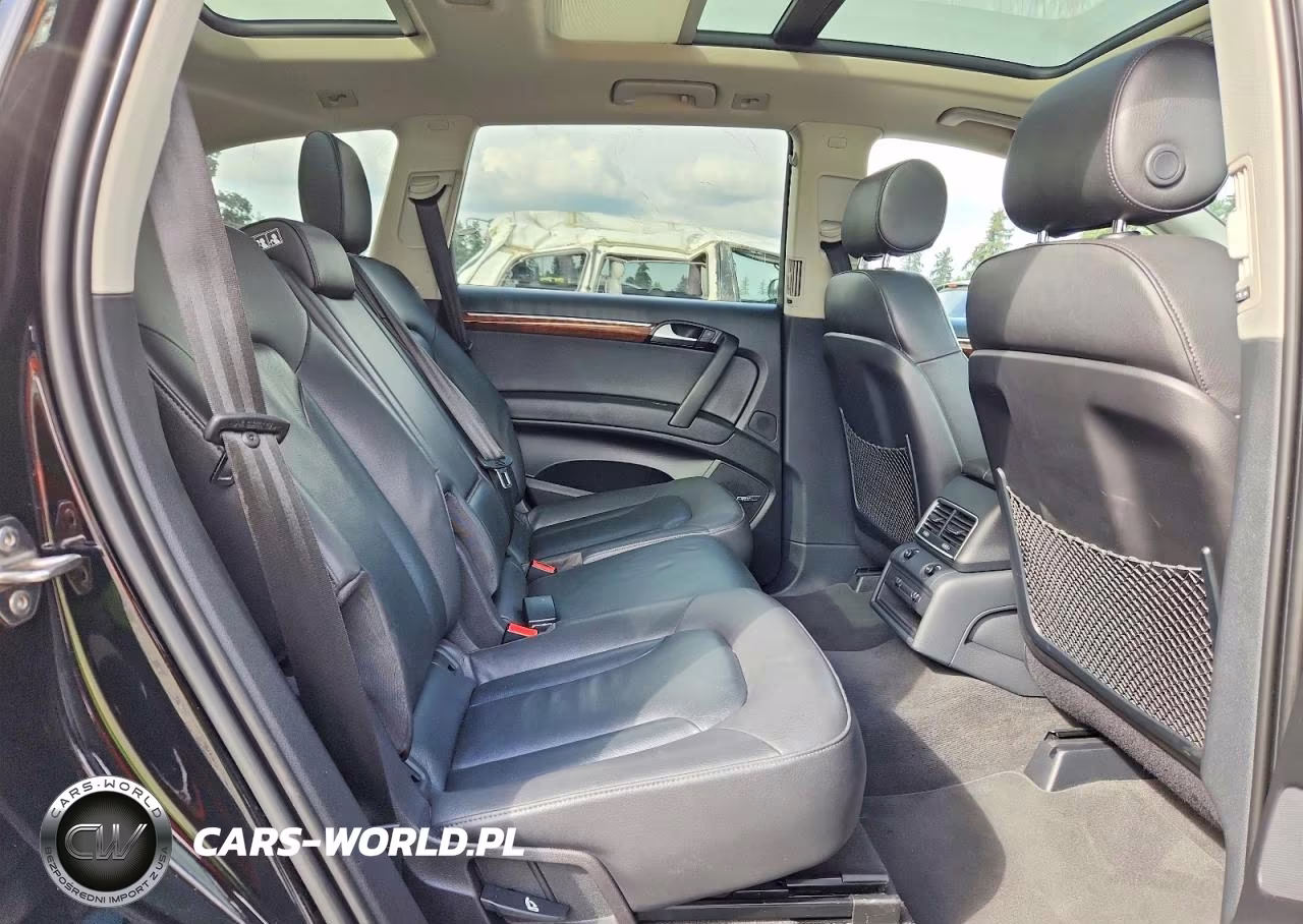 2015 Audi Q7 Premium Plus VIN:WA1LGAFE9FD032183 - 11