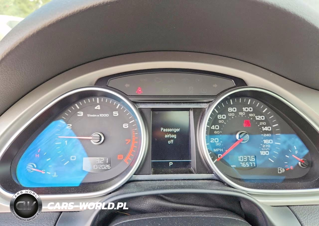 2015 Audi Q7 Premium Plus VIN:WA1LGAFE9FD032183 - 9