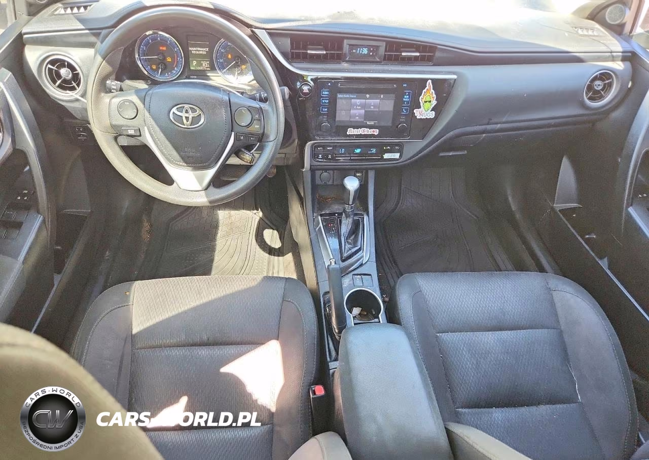 2018 Toyota Corolla Le VIN:2T1BURHE7JC971036 - 8