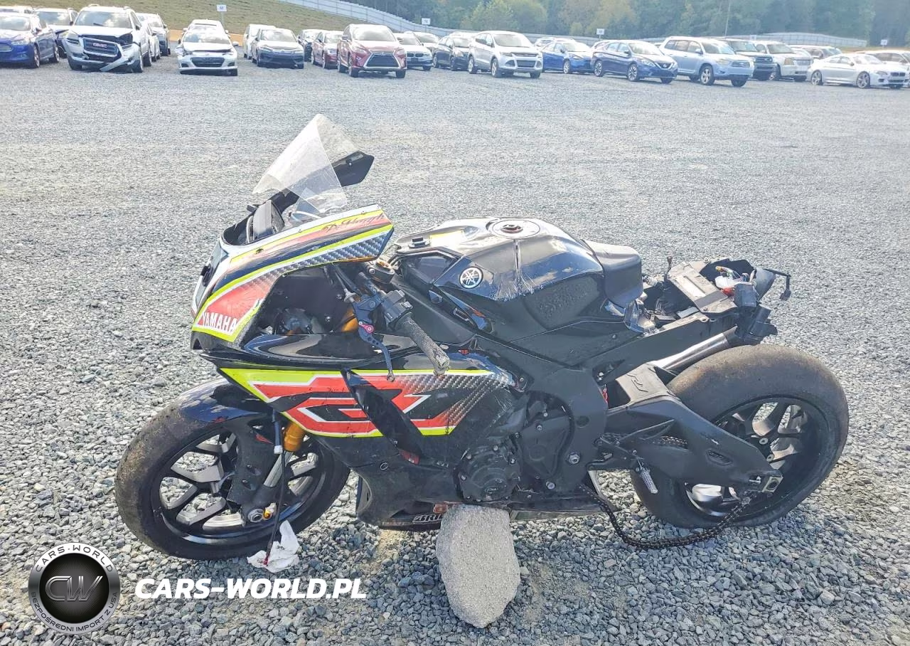 2020 Yamaha Yzfr1 VIN:JYARN66E2LA000560 - 3