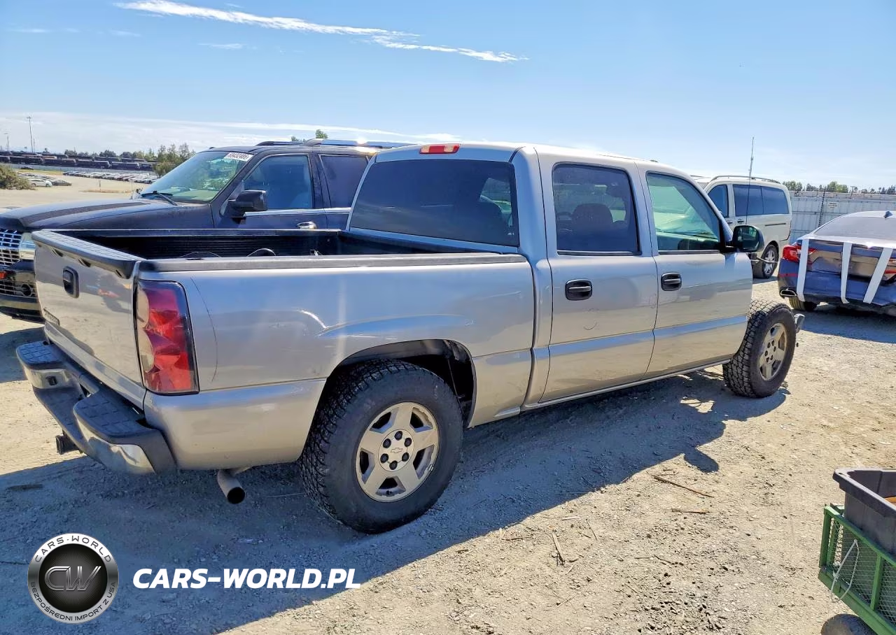 2006 Chevrolet Silverado C1500 VIN:2GCEC13T961101740 - 3