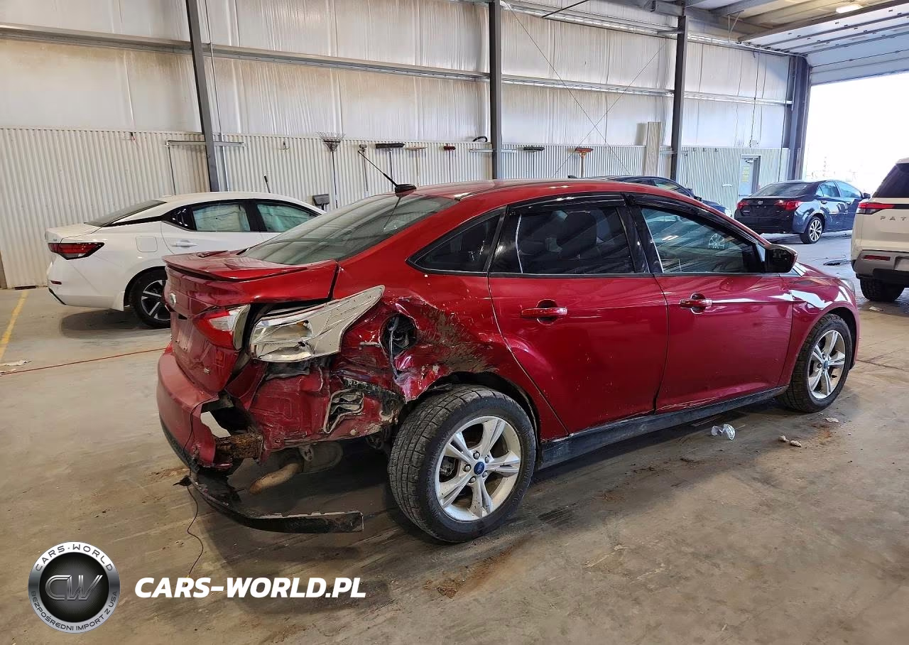 2012 Ford Focus Se VIN:1FAHP3F21CL278875 - 3
