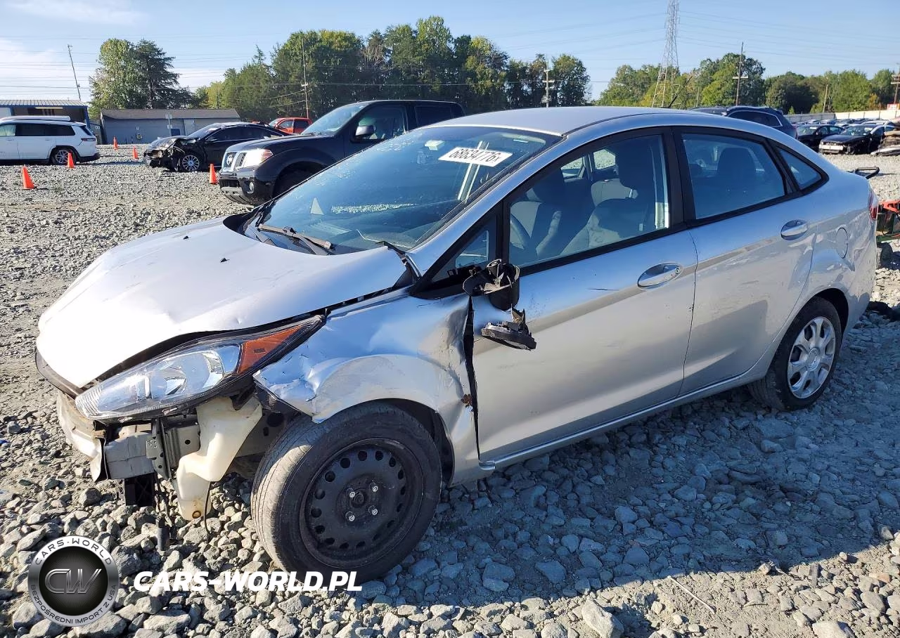 2015 Ford Fiesta S VIN:3FADP4AJ8FM100578 - 1
