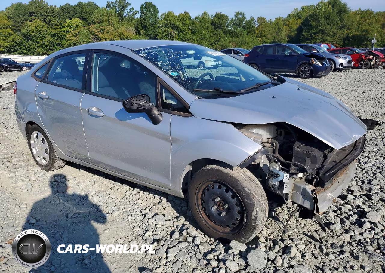 2015 Ford Fiesta S VIN:3FADP4AJ8FM100578 - 4