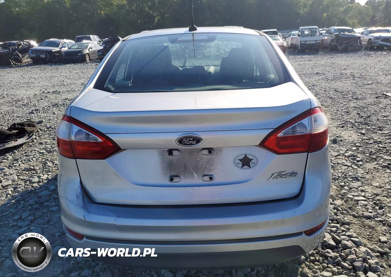 2015 Ford Fiesta S VIN:3FADP4AJ8FM100578 - 6