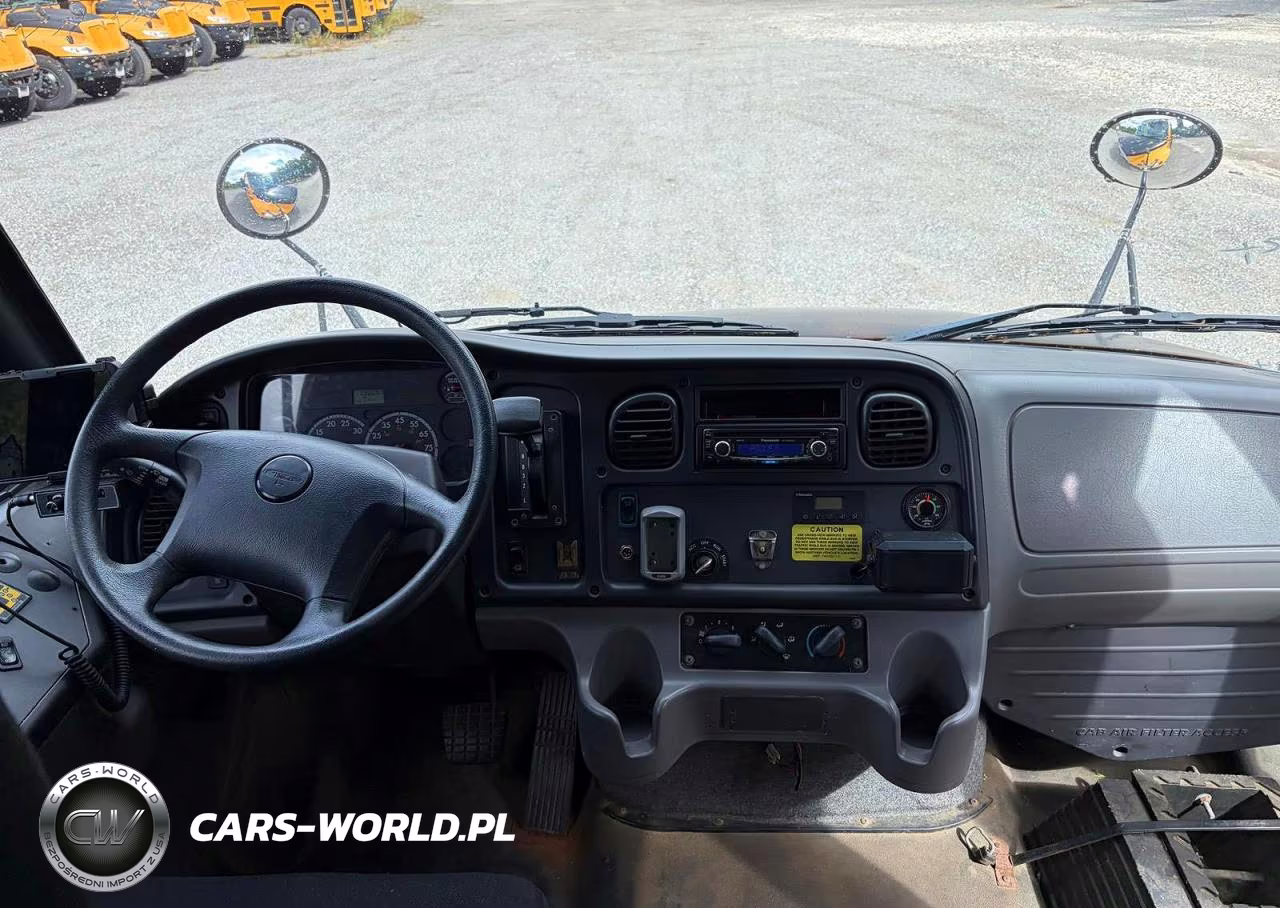 2015 Freightliner Chassis B2B VIN:4UZABRDU3FCFW9494 - 9
