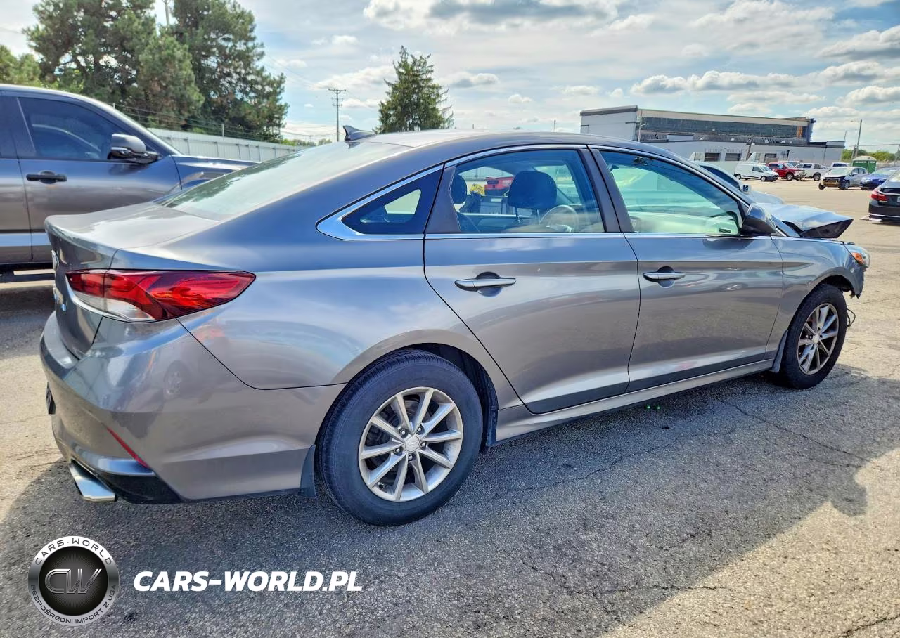 2018 Hyundai Sonata Se VIN:5NPE24AF5JH703155 - 3