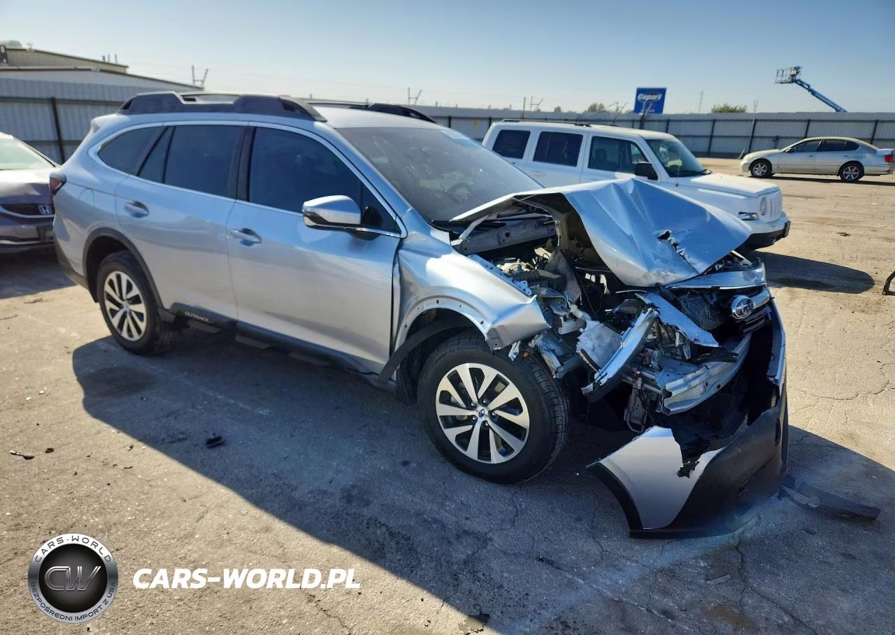 2020 Subaru Outback Premium VIN:4S4BTACC7L3214638 - 4