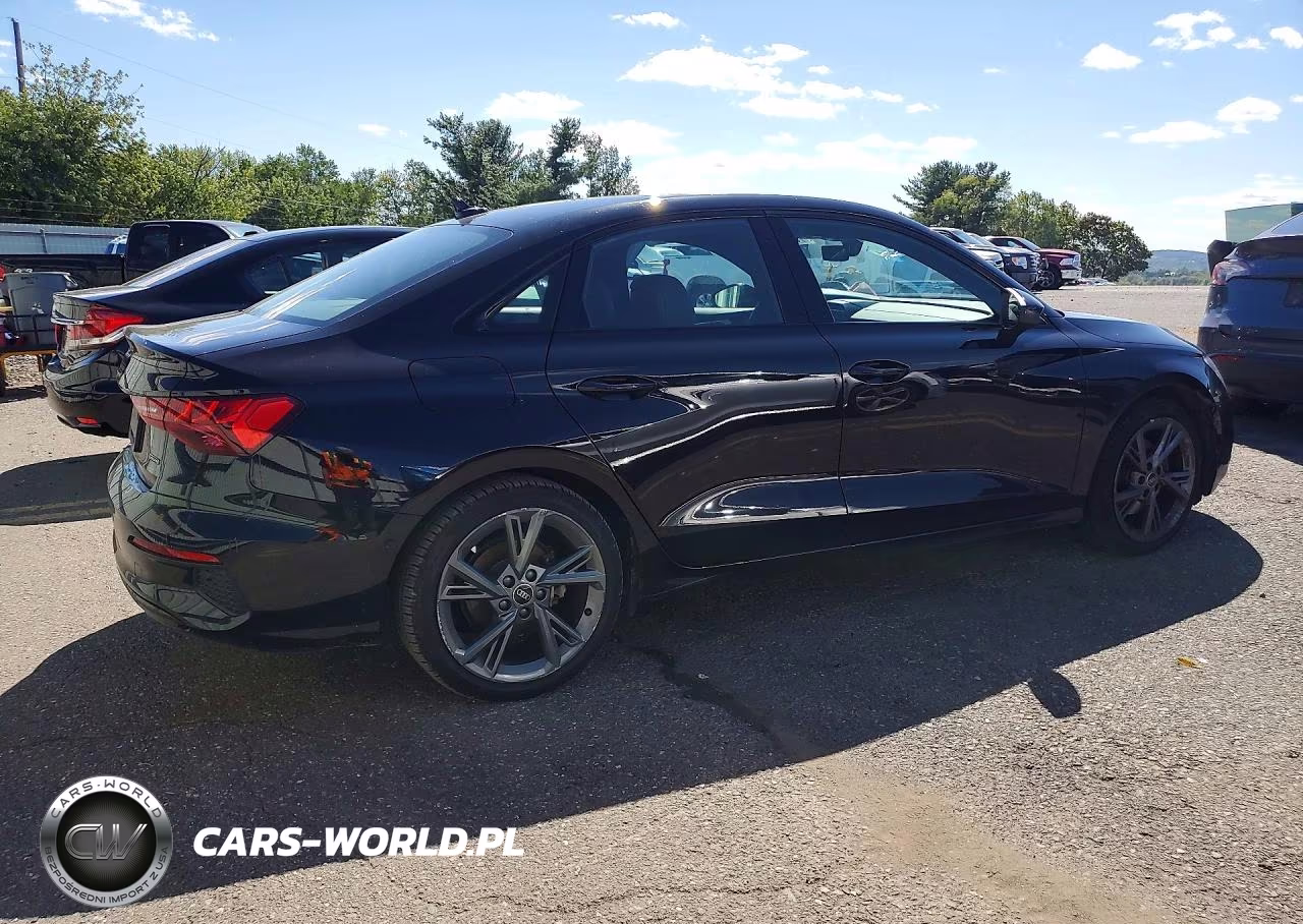2024 Audi A3 Premium Plus VIN:WAUHUDGY7RA088026 - 3