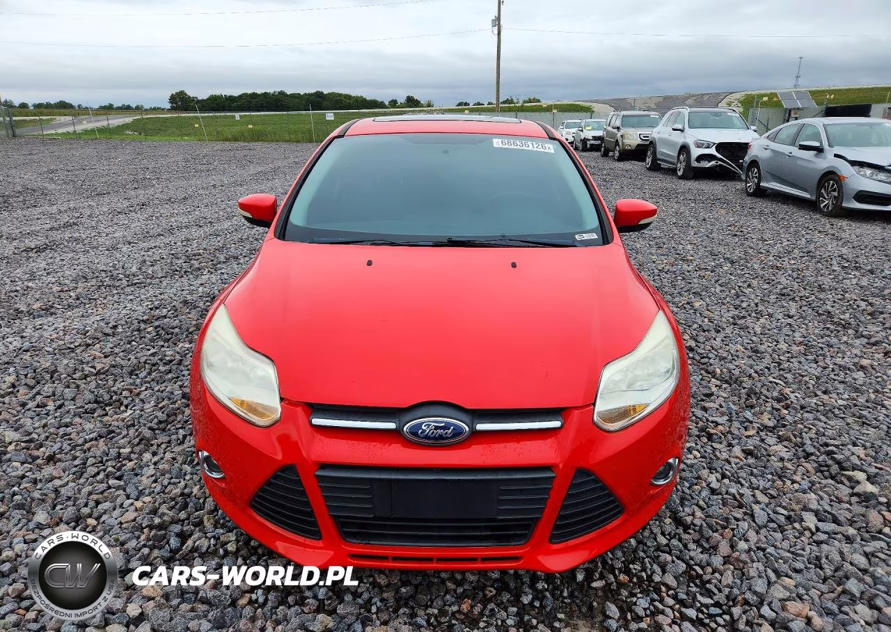 2014 Ford Focus Se VIN:1FADP3K22EL106488 - 5