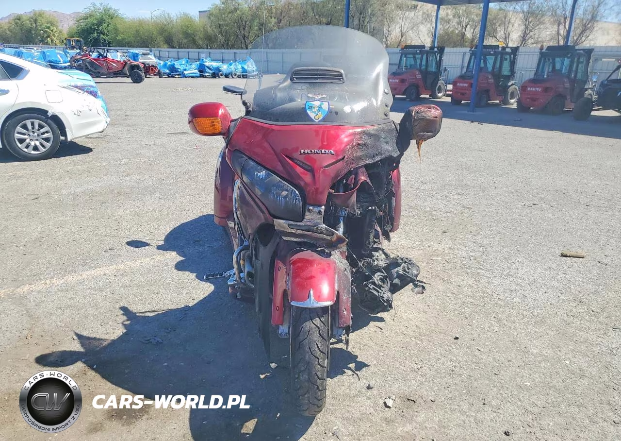 2012 Honda Gl1800 VIN:JH2SC68H3CK000104 - 2