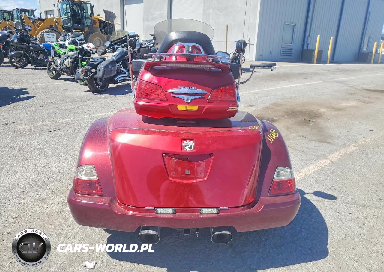 2012 Honda Gl1800 VIN:JH2SC68H3CK000104 - 4