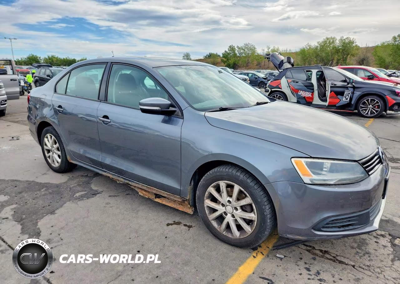 2011 Volkswagen Jetta Se VIN:3VWDZ7AJ1BM318231 - 4