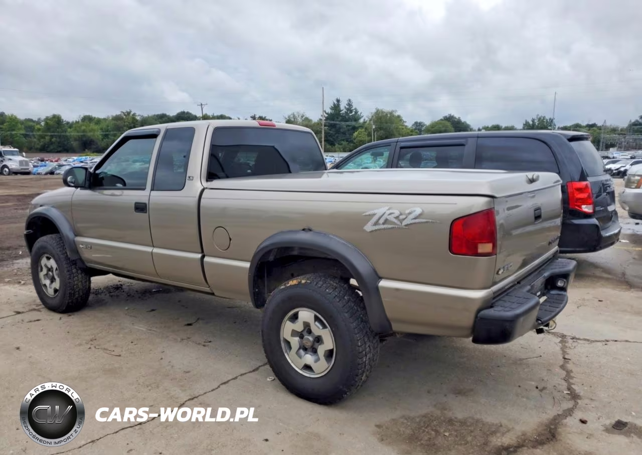 2003 Chevrolet S Truck S10 VIN:1GCCT19X138204273 - 2