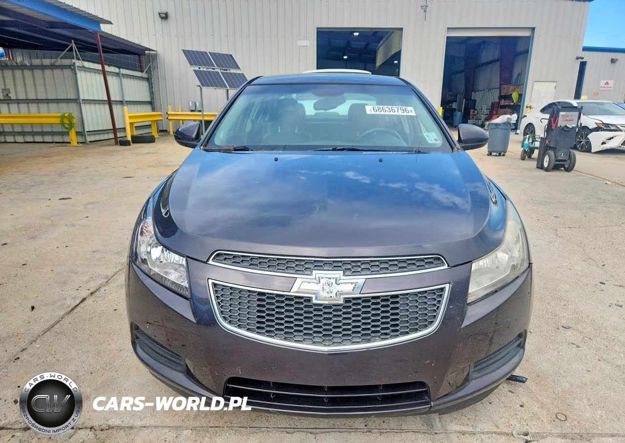 2014 Chevrolet Cruze Lt VIN:1G1PE5SB4E7342473 - 5
