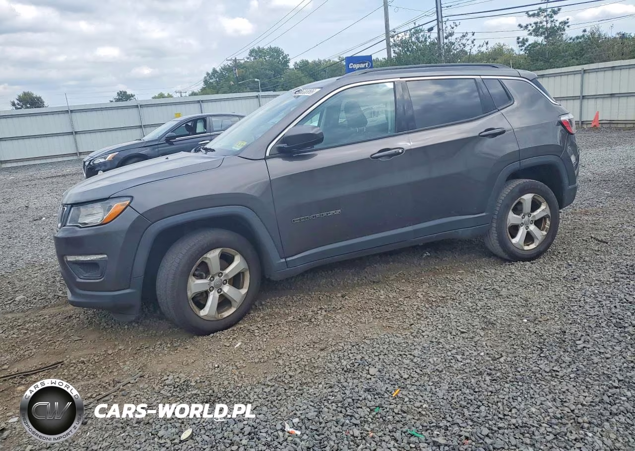 2019 Jeep Compass Latitude – zdjęcie 1 z 13