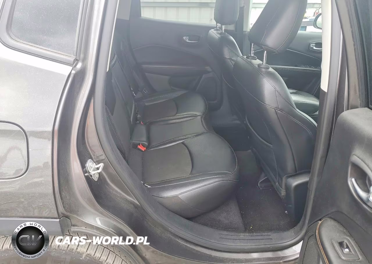 2019 Jeep Compass Latitude VIN:3C4NJDBBXKT801159 - 11