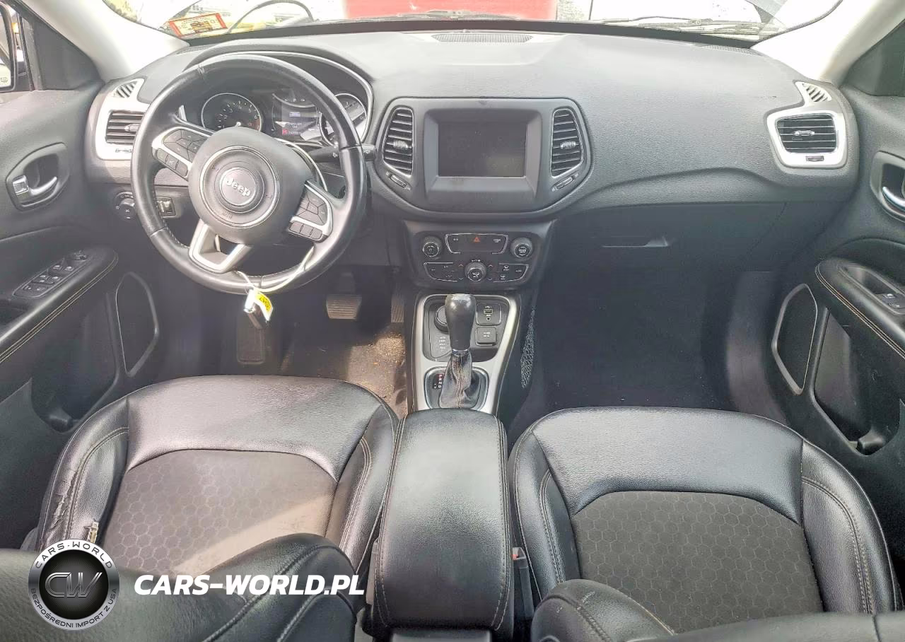 2019 Jeep Compass Latitude VIN:3C4NJDBBXKT801159 - 8