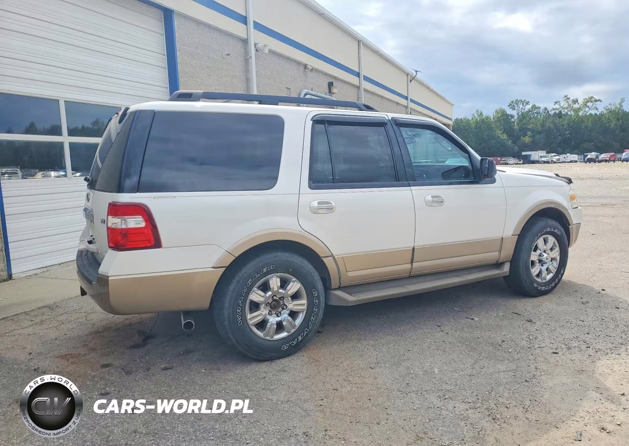 2014 Ford Expedition Xlt VIN:1FMJU1J57EEF56952 - 3
