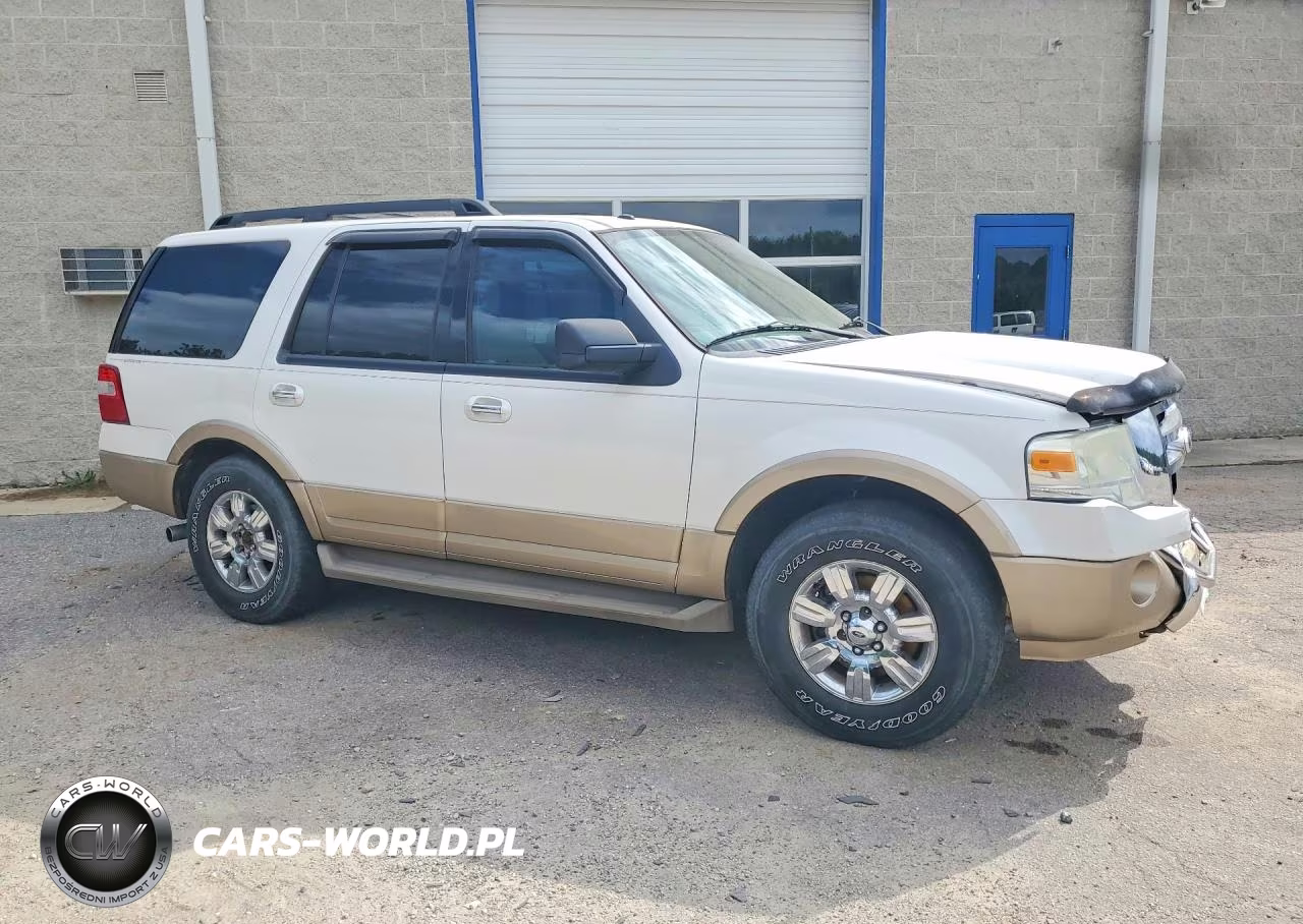 2014 Ford Expedition Xlt VIN:1FMJU1J57EEF56952 - 4