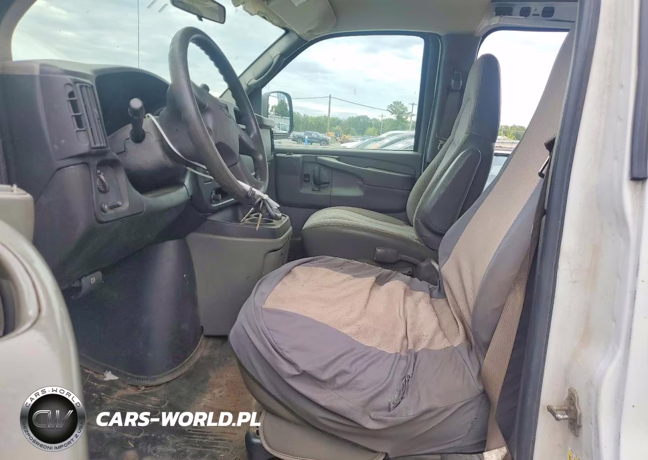 2006 Chevrolet Express G1500 VIN:1GCFG15T761126180 - 7