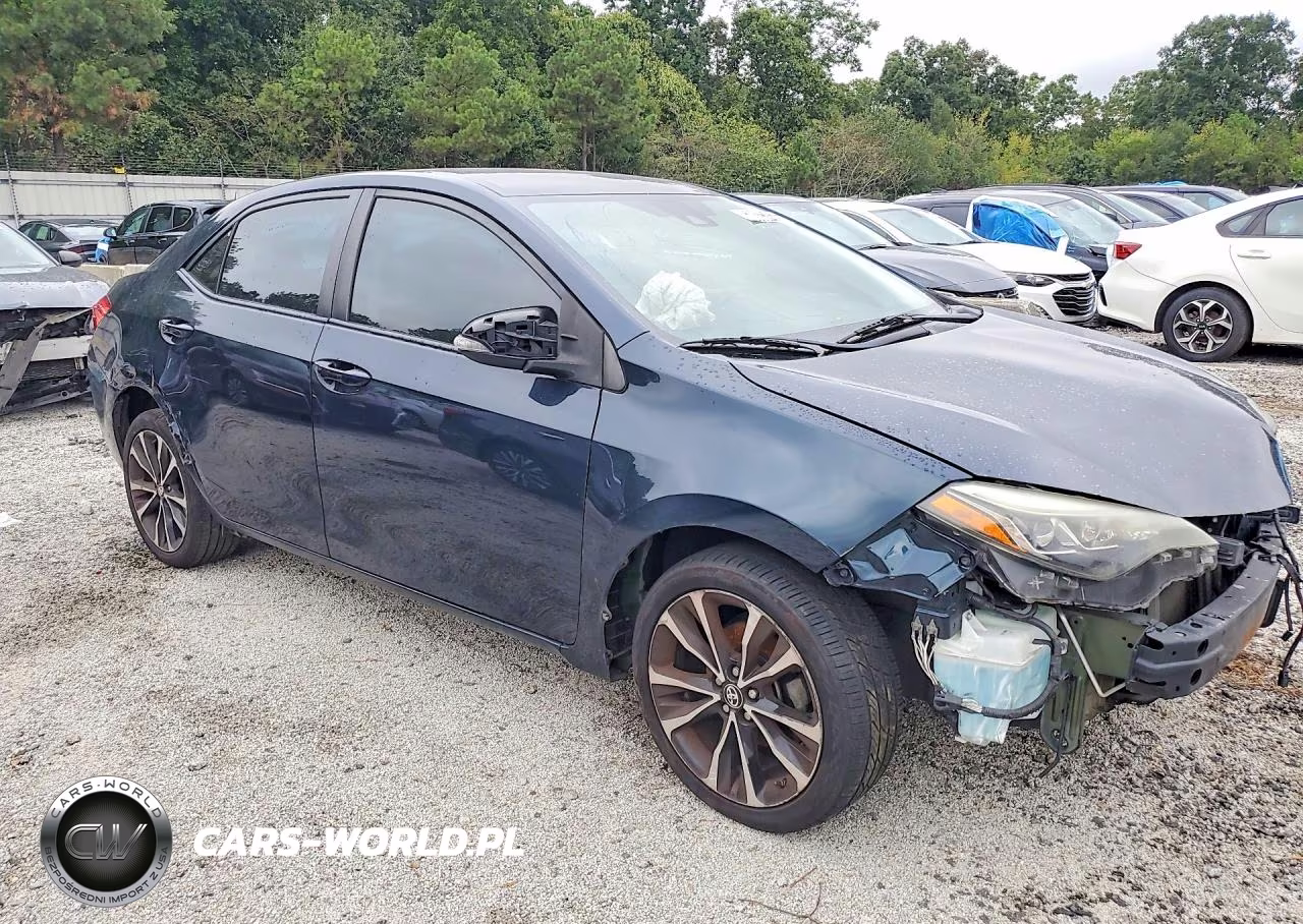 2018 Toyota Corolla Se VIN:5YFBURHE5JP816694 - 4