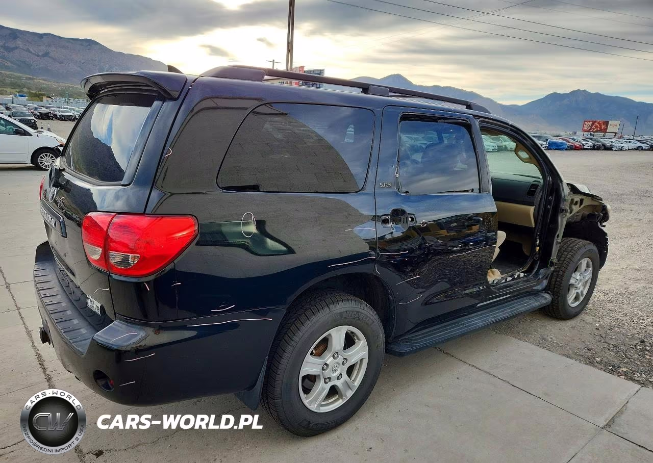 2011 Toyota Sequoia Sr5 VIN:5TDBY5G16BS043447 - 3