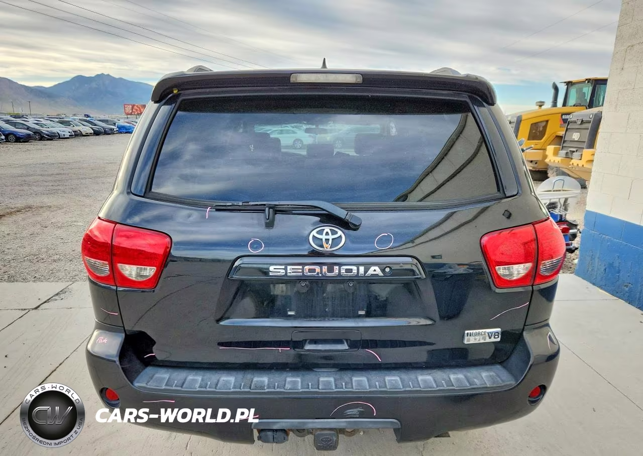 2011 Toyota Sequoia Sr5 VIN:5TDBY5G16BS043447 - 6