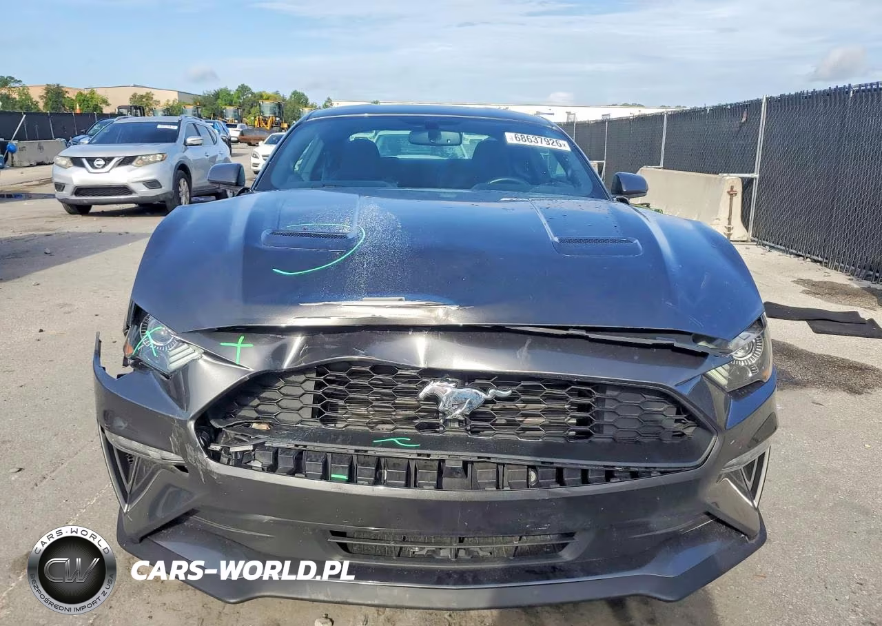 2018 Ford Mustang VIN:1FA6P8TH6J5121552 - 5