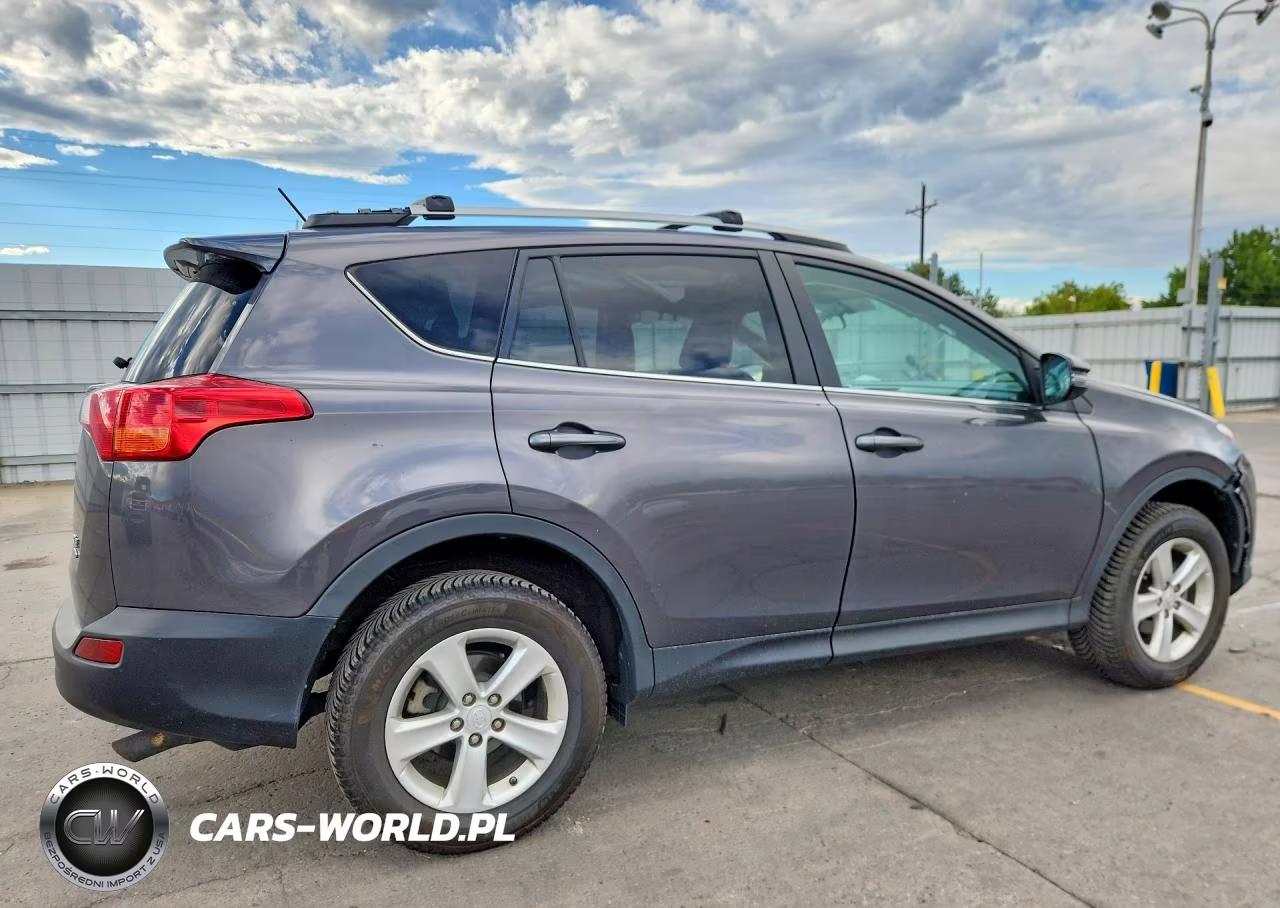 2013 Toyota Rav4 Xle VIN:2T3RFREV4DW102014 - 3