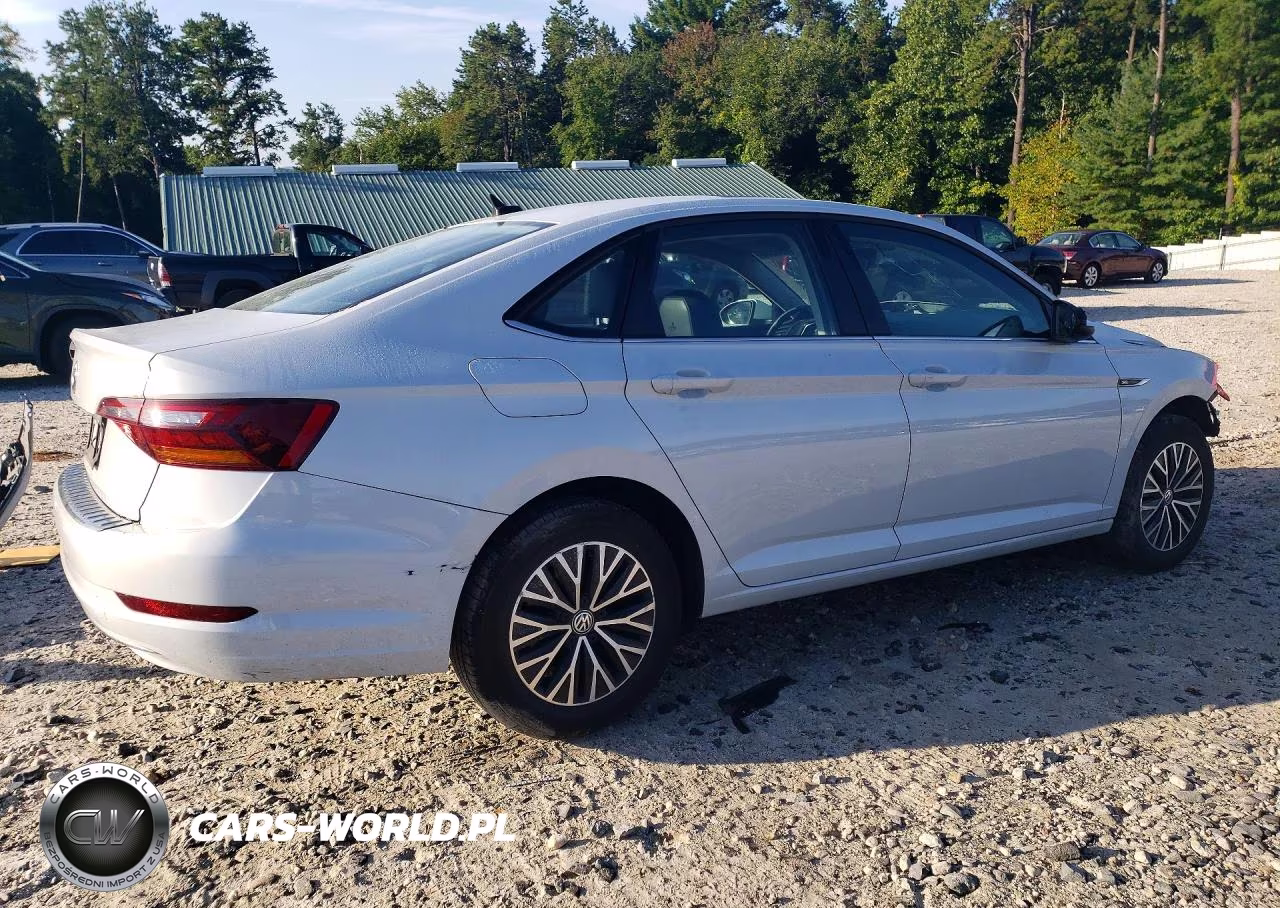 2019 Volkswagen Jetta Sel VIN:3VWE57BU5KM120115 - 3