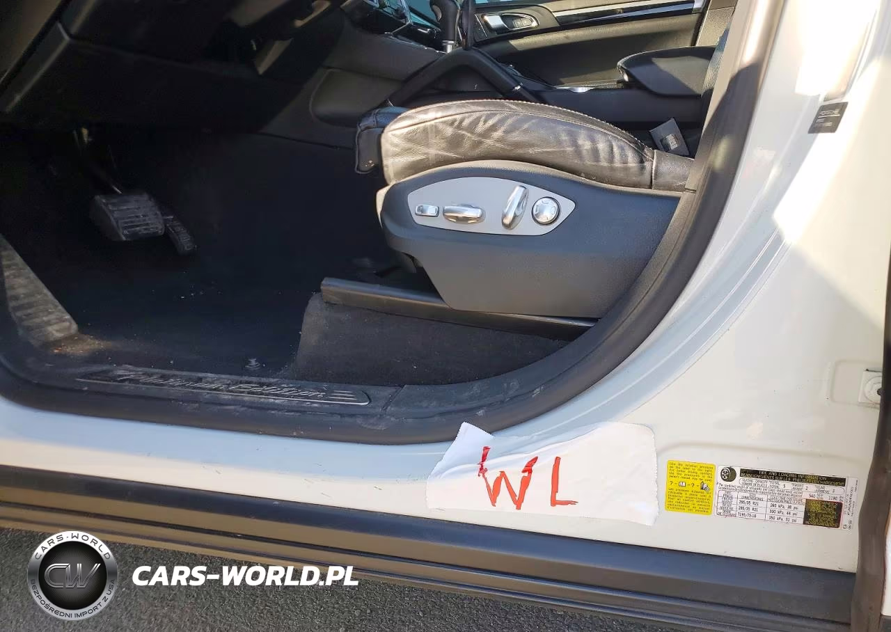 2017 Porsche Cayenne VIN:WP1AA2A26HKA87933 - 13