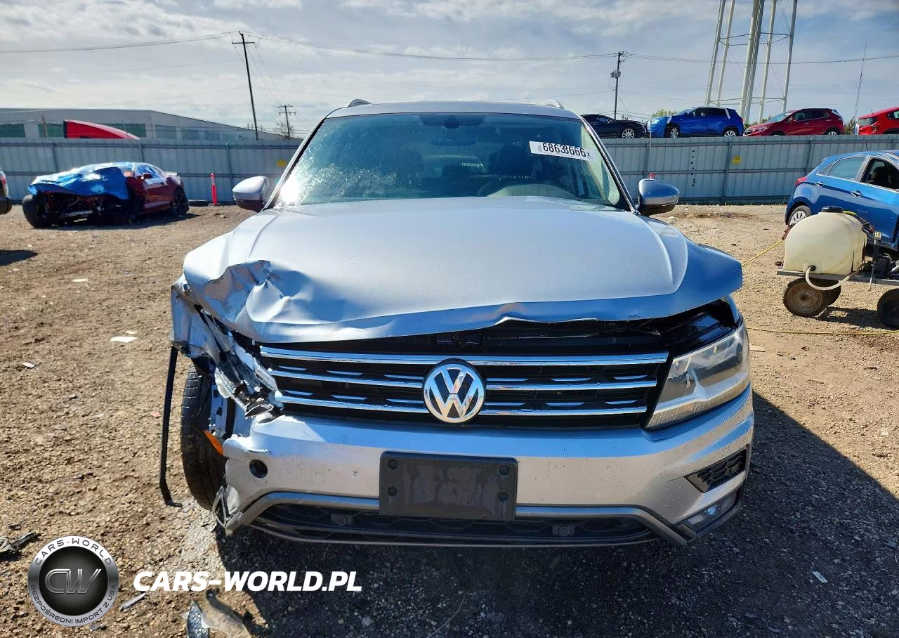 2019 Volkswagen Tiguan Se VIN:3VV2B7AX6KM159842 - 5