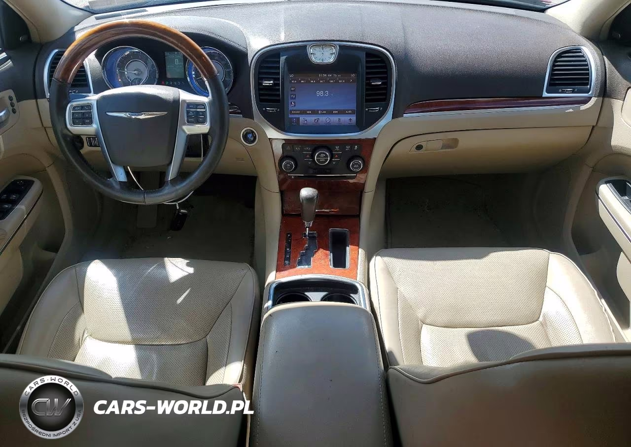 2011 Chrysler 300 Limited VIN:2C3CA5CG5BH529267 - 8