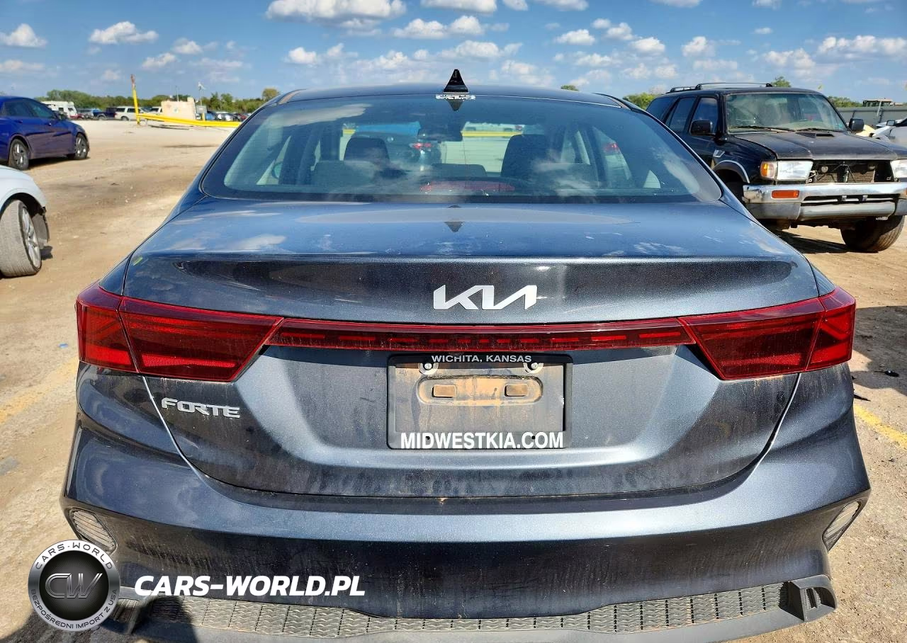 2024 Kia Forte Lxs VIN:3KPF24AD9RE841378 - 6