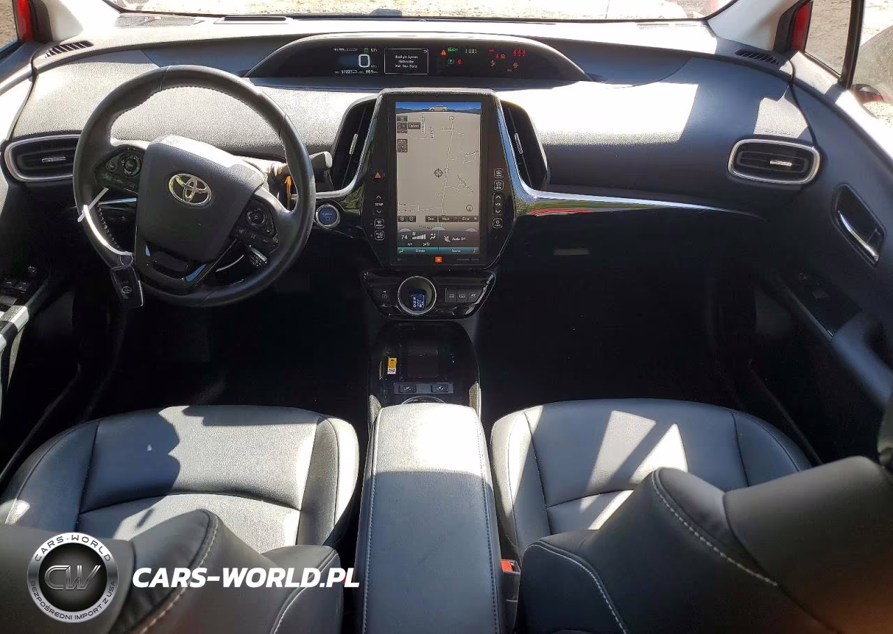 2020 Toyota Prius Prime Limited VIN:JTDKARFP6L3161129 - 8